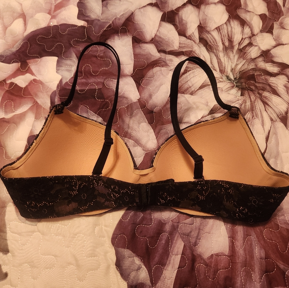 Victoria Secret Very Sexy Multi Way & Angels Embrace Bra Bundle size 38C - Picture 6 of 8
